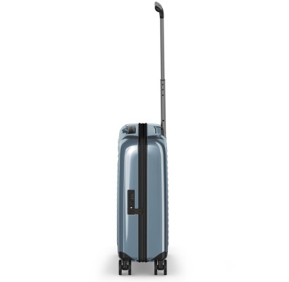 Валіза Victorinox Travel AIROX/Light Blue S Маленька Vt610922