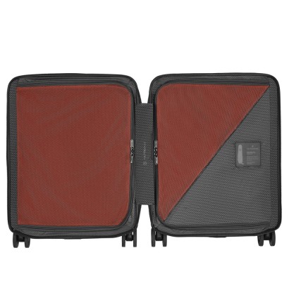 Чемодан Victorinox Travel AIROX/Orange S Маленький Vt610920