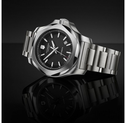 Чоловічий годинник Victorinox Swiss Army I.N.O.X. Mechanical V241837