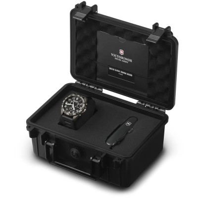 Чоловічий годинник Victorinox Swiss Army FIELDFORCE Sport Chrono V241926.1