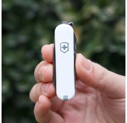 Складаний ніж Victorinox Classic SD 0.6223.7