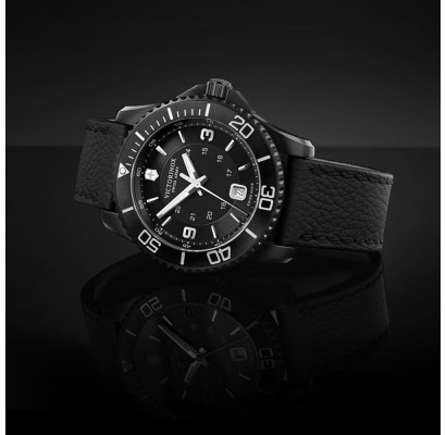 Мужские часы Victorinox Swiss Army Maverick V241787