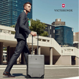 Валіза Victorinox Travel LEXICON/Titanium Маленька Vt602104