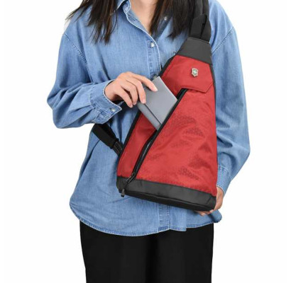 Рюкзак Victorinox Travel ALTMONT Original/Red Vt606750