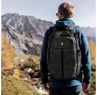 Рюкзак для ноутбука Victorinox Travel ALTMONT Original/Black Vt606730