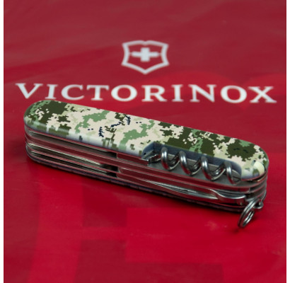 Складаний ніж Victorinox HUNTSMAN ARMY Піксель 1.3713.3.W3940p