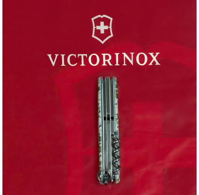 Складаний ніж Victorinox CLIMBER ARMY Піксель 1.3703.3.W3940p