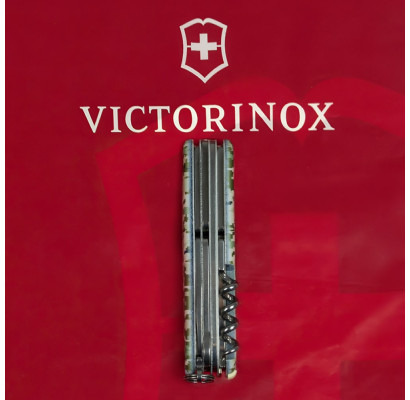 Складаний ніж Victorinox HUNTSMAN ARMY Піксель з черв. лого 1.3713.3.W3941p