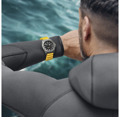 Мужские часы Victorinox Swiss Army DIVE PRO 43мм V241992