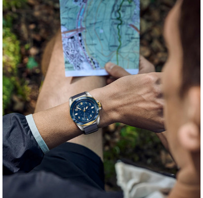 Мужские часы Victorinox Swiss Army JOURNEY 1884 43мм V242013