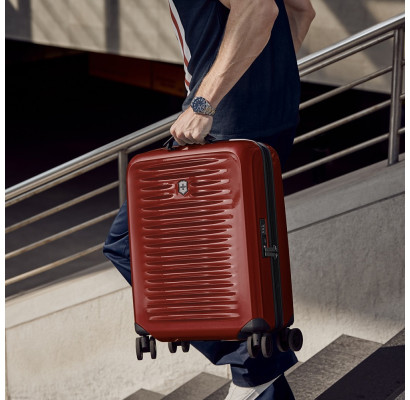 Валіза Victorinox AIROX/Victorinox Red Маленька Vt612498