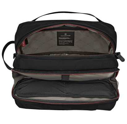 Несесер Victorinox TRAVEL ESSENTIALS Black Vt653373