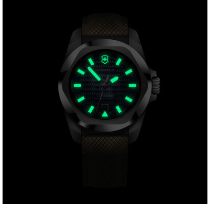 Мужские часы Victorinox Swiss Army I.N.O.X. Automatic V242018.1