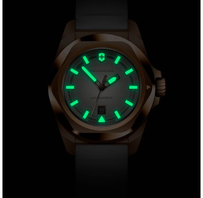 Жіночий годинник Victorinox Swiss Army I.N.O.X. Small 242037