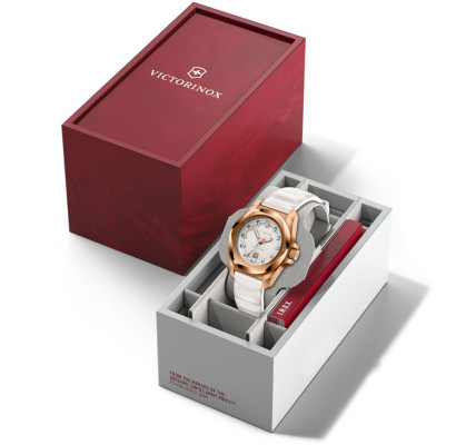 Жіночий годинник Victorinox Swiss Army I.N.O.X. Small 242037