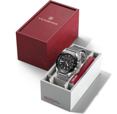 Чоловічий годинник Victorinox Swiss Army SWISS ARMY Chrono 242048