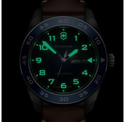 Мужские часы Victorinox Swiss Army SWISS ARMY 242040