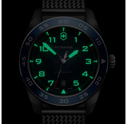 Мужские часы Victorinox Swiss Army SWISS ARMY Automatic 242045