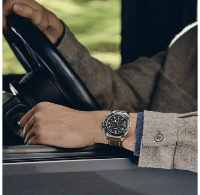 Чоловічий годинник Victorinox Swiss Army SWISS ARMY Chrono 242046