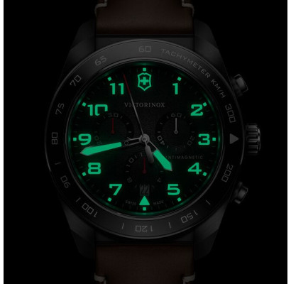 Чоловічий годинник Victorinox Swiss Army SWISS ARMY Chrono 242046