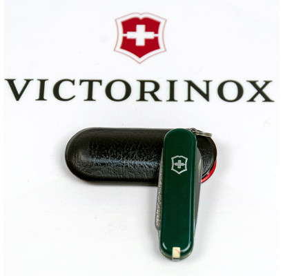 Складной нож Victorinox ESCORT 0.6123.4