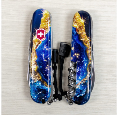 Складаний ніж Victorinox HUNTSMAN DESIGN Золотисто-блакитний кристал 1.3713.3.R2040pk