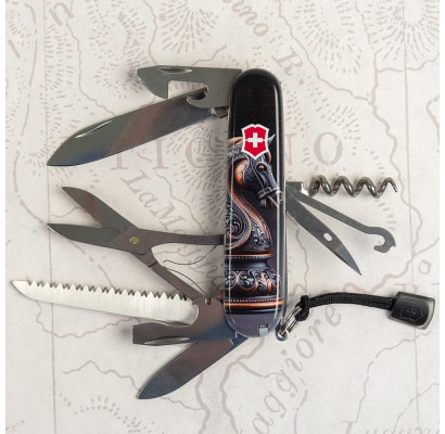 Складной нож Victorinox HUNTSMAN ZODIAC Шахматный конь 1.3713.3.Z5310pk