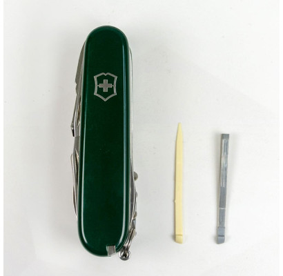 Складной нож Victorinox SWISSCHAMP 1.6795.4