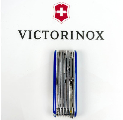 Складной нож Victorinox SWISSCHAMP 1.6795.2