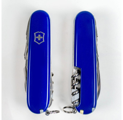 Складной нож Victorinox SWISSCHAMP 1.6795.2