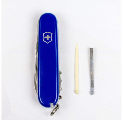 Складной нож Victorinox CAMPER 1.3613.2