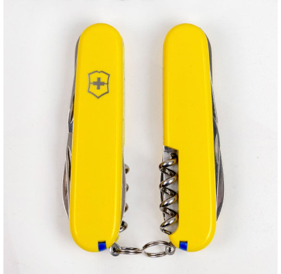 Складной нож Victorinox CAMPER 1.3613.8