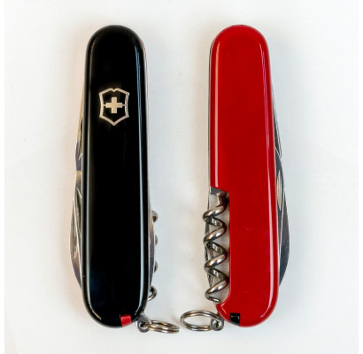 Складной нож Victorinox SPARTAN UKRAINE черно-красный 1.3603.3.1