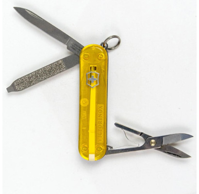 Складаний ніж Victorinox CLASSIC SD UKRAINE жовто-синій 0.6223.T81G.T2