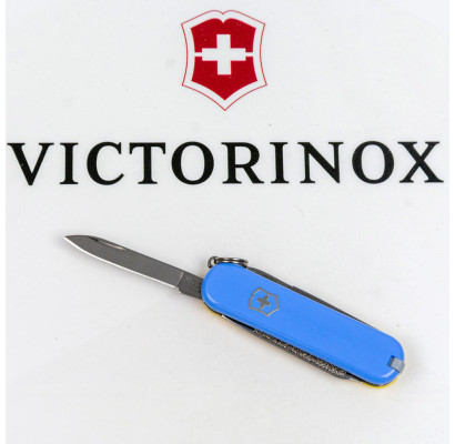 Складаний ніж Victorinox CLASSIC SD UKRAINE блакитно-жовтий 0.6223.28G.8