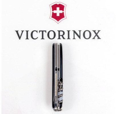 Складной нож Victorinox Compact 1.3405.3