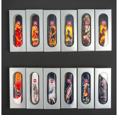 Складной нож Victorinox HUNTSMAN ZODIAC Золотой конь 1.3713.Z5220pk