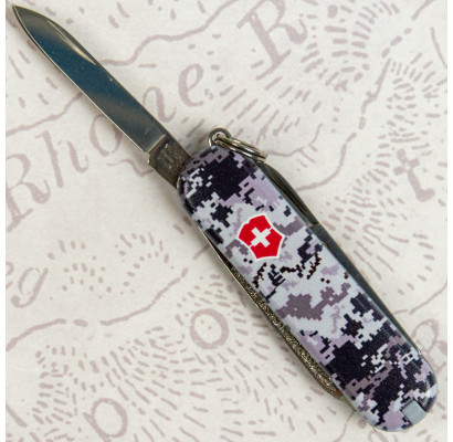 Складной нож Victorinox CLASSIC SD ARMY Пиксель синий с крас. Лого 0.6223.3.W3943pw
