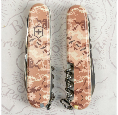Складной нож Victorinox CLIMBER ARMY Пиксель песочный 1.3703.7.W3944p