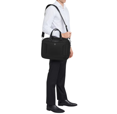Портфель Victorinox WERKS TRAVELER 7.0 Black Vt653646