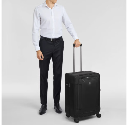 Чемодан Victorinox WERKS TRAVELER 7.0 Black Средний Vt653663