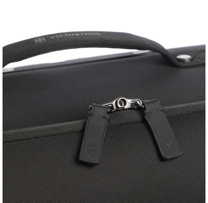 Валіза Victorinox ALTMONT Modern Black Маленька Vt653560