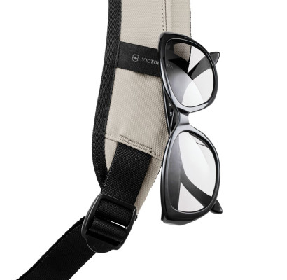Рюкзак для ноутбука Victorinox ALTMONT Modern Stone White Vt653552