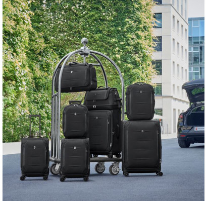 Валіза Victorinox CROSSLIGHT Black Середня Vt612420