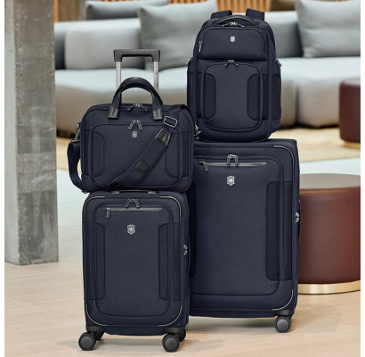Рюкзак для ноутбука Victorinox WERKS TRAVELER 7.0 Navy Blue Vt653645