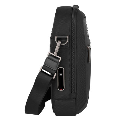 Мужская сумка Victorinox MYTHIC Black Vt653455