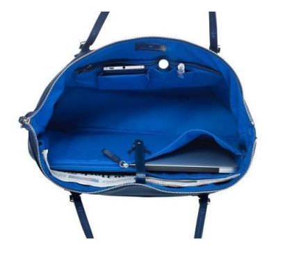 Жіноча сумка Victorinox Travel VICTORIA/Deep Lake Vt601823