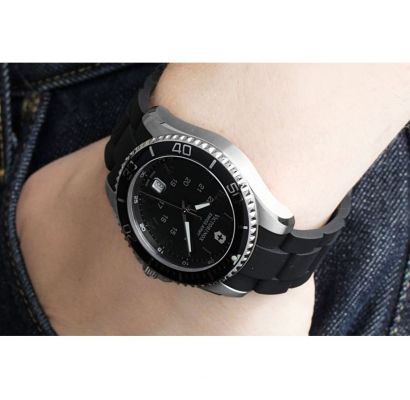 Мужские часы Victorinox Swiss Army MAVERICK GS V241435