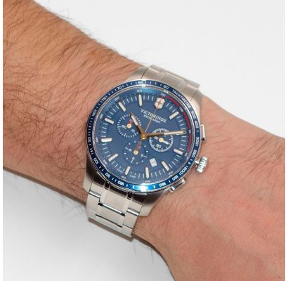Чоловічий годинник Victorinox Swiss Army ALLIANCE Sport Chrono V241817