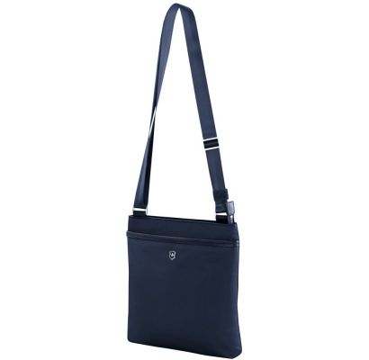 Жіноча сумка Victorinox Travel VICTORIA Affinity/Deep Lake Vt605289